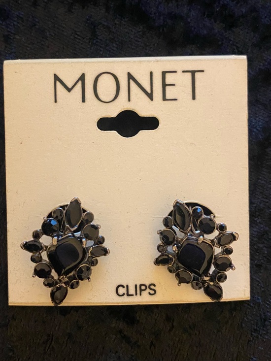 Monet Jewelry - Monet Vintage Black Clip On Earrings